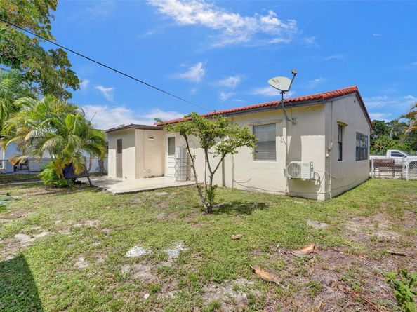 623 NW 11th Ave, Fort Lauderdale FL 33311