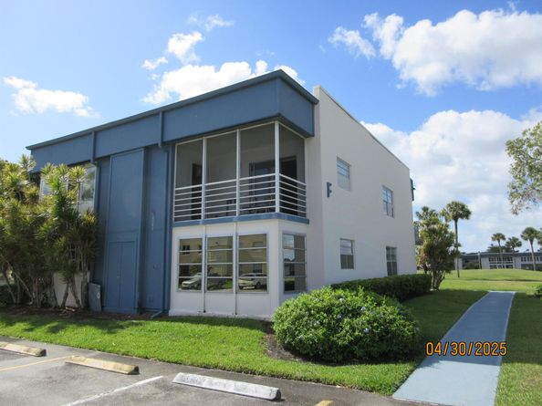 241 Normandy F, Delray Beach FL 33484