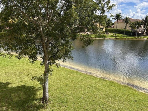 2819 Pillsbury Way, Wellington FL 33414