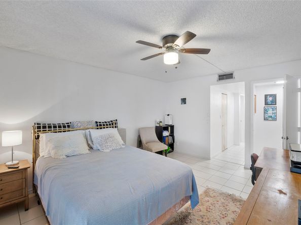 7750 W Mcnab Rd 203, Tamarac FL 33321
