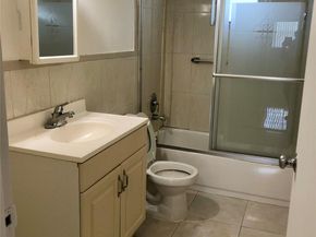 Undisclosed Address #FX-10512877, Miami FL 33172