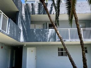 Undisclosed Address #FX-10512877, Miami FL 33172