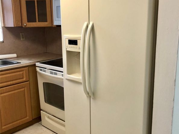 Undisclosed Address #FX-10512877, Miami FL 33172