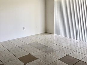 Undisclosed Address #FX-10512877, Miami FL 33172