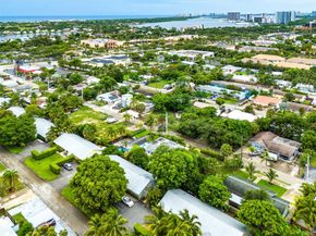 1923 Holman Drive, North Palm Beach FL 33408