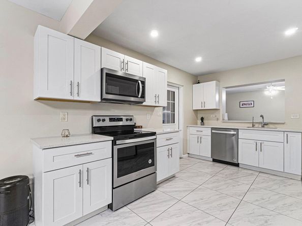 1923 Holman Drive, North Palm Beach FL 33408