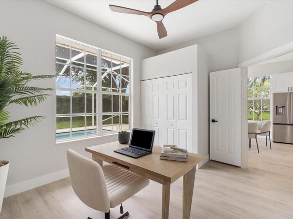 1082 Bedford Avenue, Palm Beach Gardens FL 33403