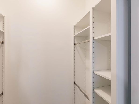 1082 Bedford Avenue, Palm Beach Gardens FL 33403