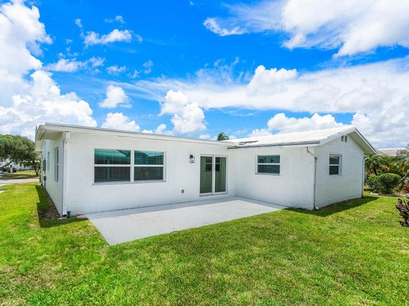 2015 SW 18th Drive, Boynton Beach FL 33426