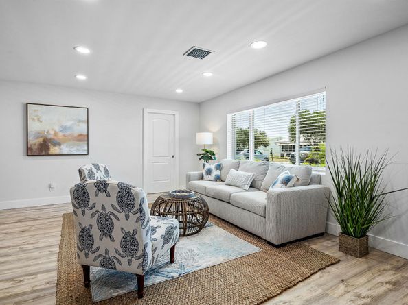 2015 SW 18th Drive, Boynton Beach FL 33426