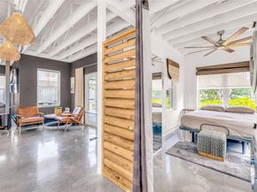 11 SE 13th St, Fort Lauderdale FL 33316