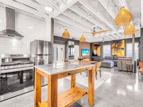 11 SE 13th St, Fort Lauderdale FL 33316