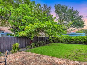 11 SE 13th St, Fort Lauderdale FL 33316