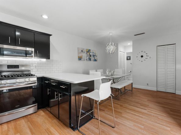 6327 Seven Springs Boulevard B, Greenacres FL 33463