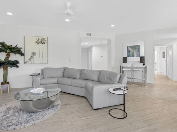 7546 La Paz Boulevard 205, Boca Raton FL 33433