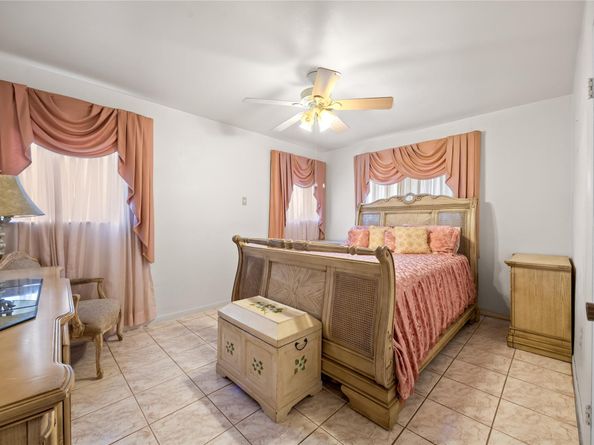Undisclosed Address #FX-10518539, Miami FL 33167