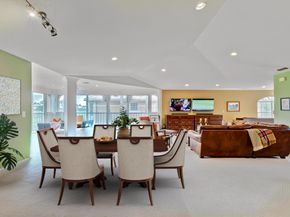 207 Legendary Circle, Palm Beach Gardens FL 33418