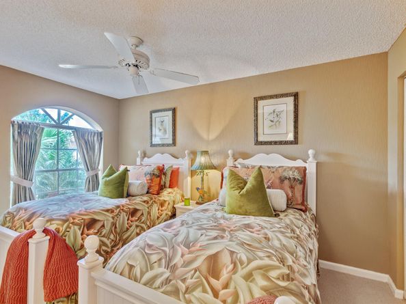207 Legendary Circle, Palm Beach Gardens FL 33418