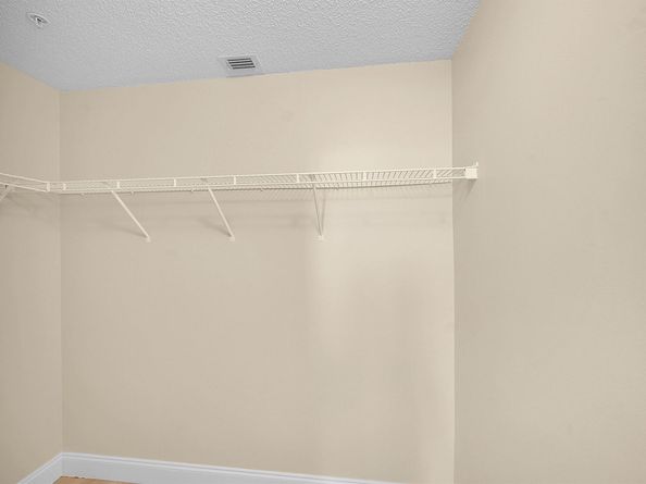 2100 Greenview Shores Boulevard 514, Wellington FL 33414