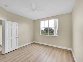 2100 Greenview Shores Boulevard 514, Wellington FL 33414