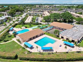 721 Lori Drive 303, Palm Springs FL 33461