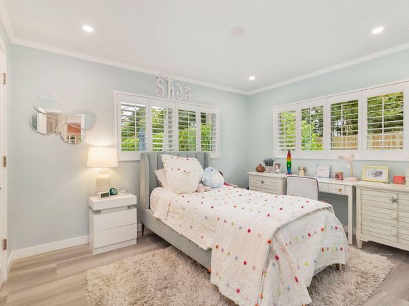 301 Edgewood Drive, West Palm Beach FL 33405