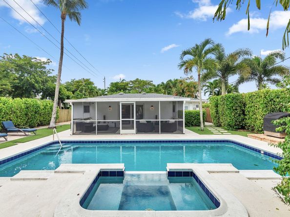 301 Edgewood Drive, West Palm Beach FL 33405