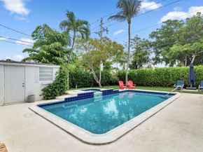 301 Edgewood Drive, West Palm Beach FL 33405