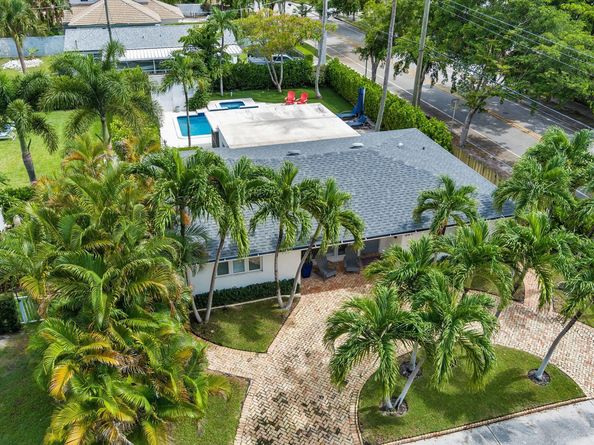 301 Edgewood Drive, West Palm Beach FL 33405