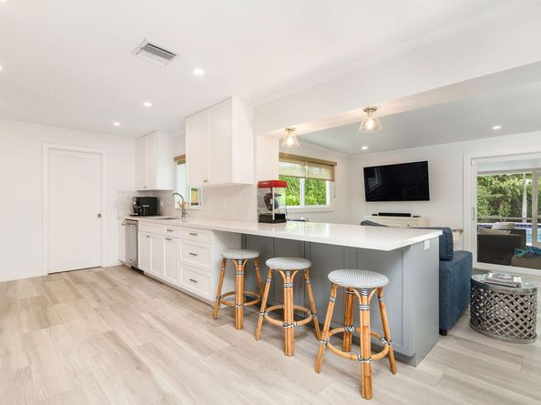 301 Edgewood Drive, West Palm Beach FL 33405