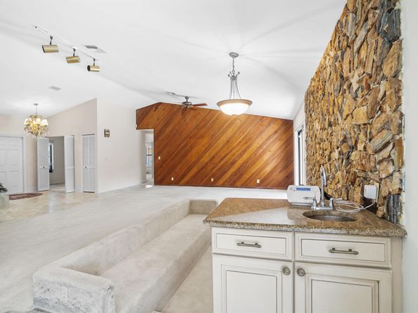 21465 Woodchuck Way, Boca Raton FL 33428