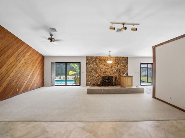 21465 Woodchuck Way, Boca Raton FL 33428
