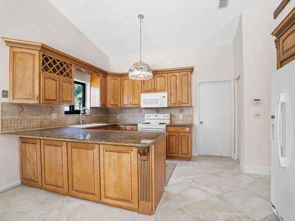 21465 Woodchuck Way, Boca Raton FL 33428