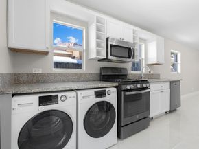1650 Jackson St, Hollywood FL 33020