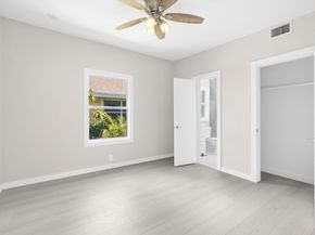 1650 Jackson St, Hollywood FL 33020
