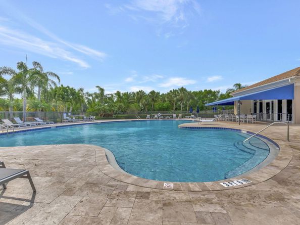 21359 Falls Ridge Way, Boca Raton FL 33428
