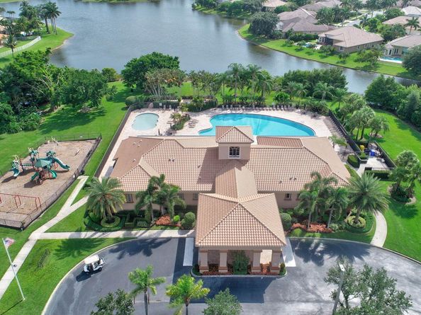 21359 Falls Ridge Way, Boca Raton FL 33428