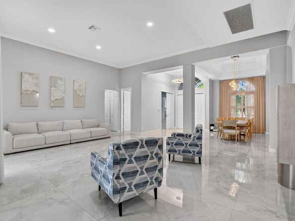 21359 Falls Ridge Way, Boca Raton FL 33428