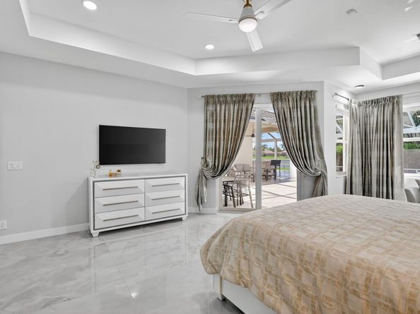 21359 Falls Ridge Way, Boca Raton FL 33428