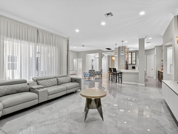 21359 Falls Ridge Way, Boca Raton FL 33428