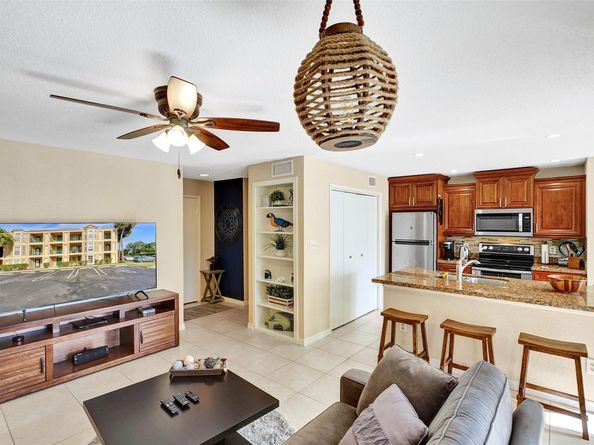 777 Riverside Dr 1517, Coral Springs FL 33071