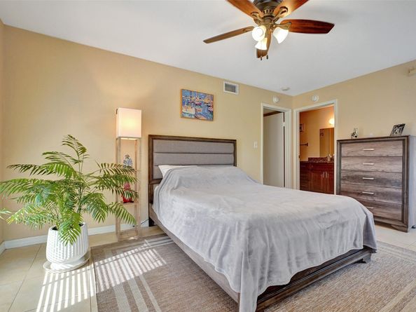 777 Riverside Dr 1517, Coral Springs FL 33071