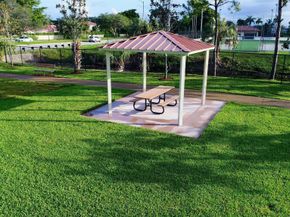 3130 Holiday Springs Blvd 308, Margate FL 33063