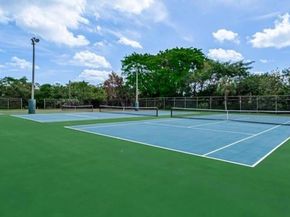 3130 Holiday Springs Blvd 308, Margate FL 33063