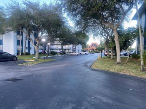 3130 Holiday Springs Blvd 308, Margate FL 33063