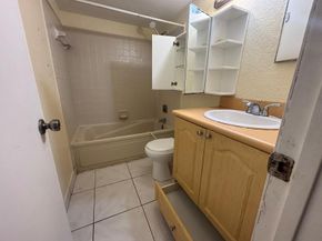 11201 SW 13th Street 103, Pembroke Pines FL 33025