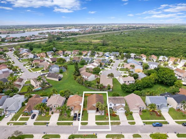 22449 Middletown Drive, Boca Raton FL 33428