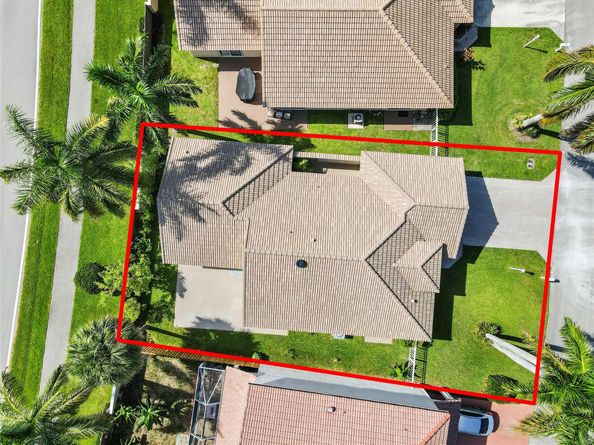 21300 Millbrook Ct, Boca Raton FL 33498