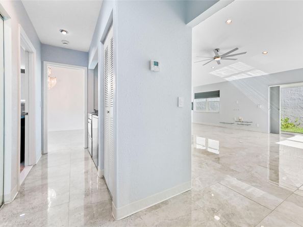 21300 Millbrook Ct, Boca Raton FL 33498