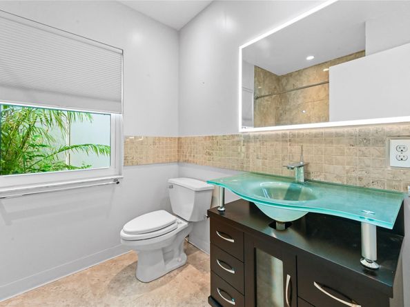 21300 Millbrook Ct, Boca Raton FL 33498